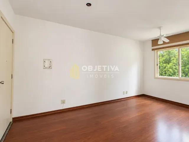 Apartamento 2 quartos e 1 banheiro, para alugar, no bairro Passo da Areia em Porto Alegre
