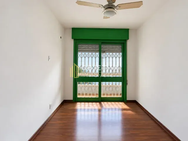 Apartamento 2 quartos e 1 banheiro, para alugar, no bairro Passo da Areia em Porto Alegre