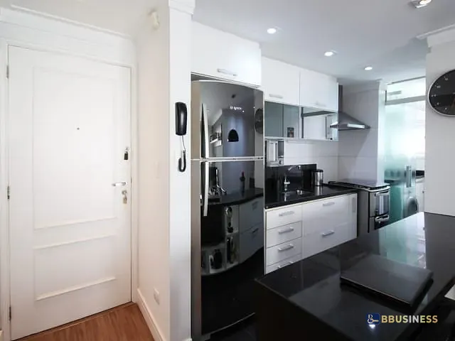 Apartamento com 60m² 2 quartos e 3 banheiros, à venda, no bairro Vila Nova Conceição em São Paulo