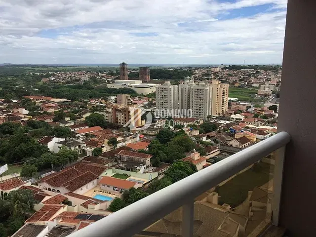 Apartamento 3 quartos e 1 banheiro, à venda, no bairro Mercês em Uberaba