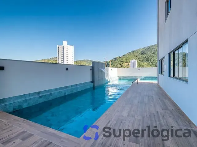 Apartamento 2 quartos e 1 banheiro, à venda, no bairro Fazenda em Itajaí