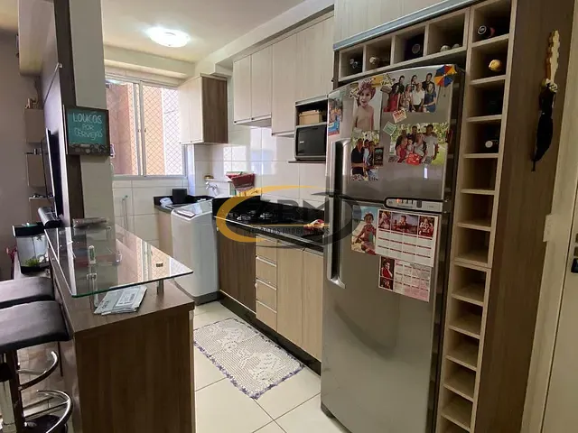 Apartamento com 55m² 2 quartos e 1 banheiro, à venda, no bairro Conjunto Habitacional Santiago II em Londrina