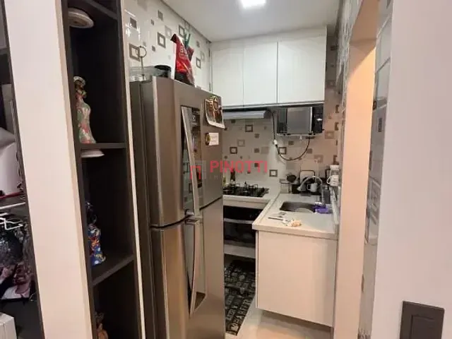 Apartamento 2 quartos e 1 banheiro, à venda, no bairro Jardim Las Vegas em Santo André