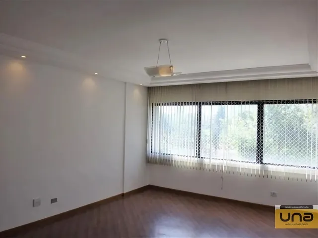 Apartamento 3 quartos e 2 banheiros, à venda, no bairro CENTRO em Curitiba
