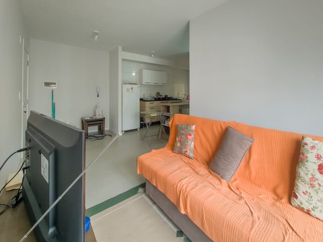 Apartamento com 50m² 2 quartos e 1 banheiro, à venda, no bairro Areal em Pelotas