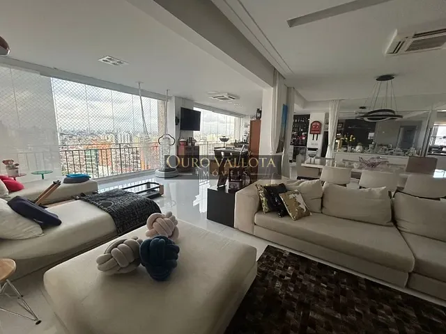 Apartamento com 250m² 4 quartos e 6 banheiros, à venda, no bairro Parque da Mooca em São Paulo