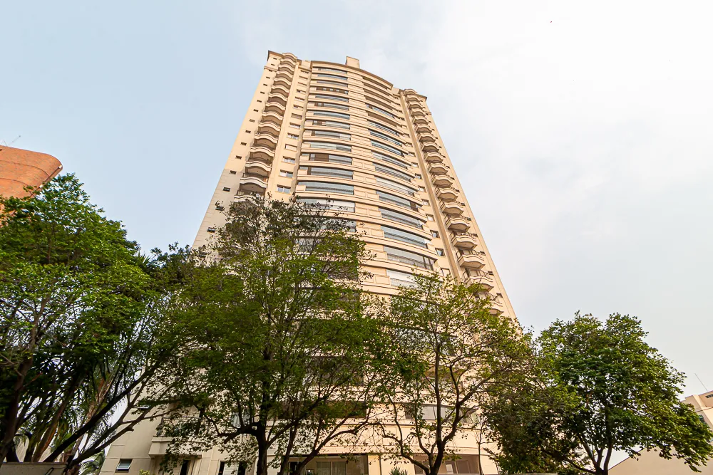 Apartamento para venda em Vila Alexandria (zona Sul) com 3 quartos, sendo 3 suítes, 142m²