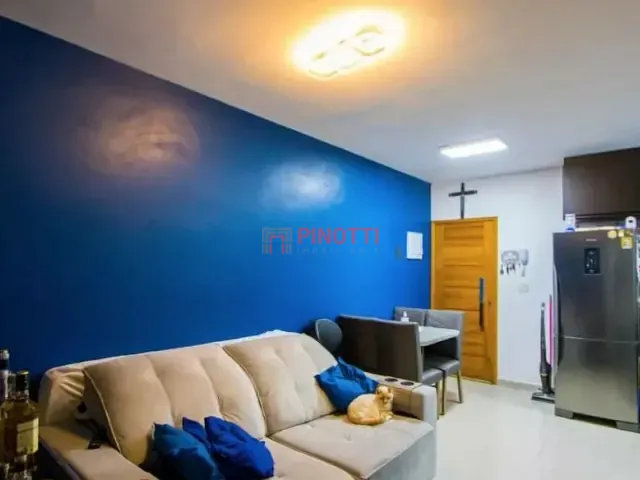 Apartamento 2 quartos e 2 banheiros, à venda, no bairro Vila Pires em Santo André