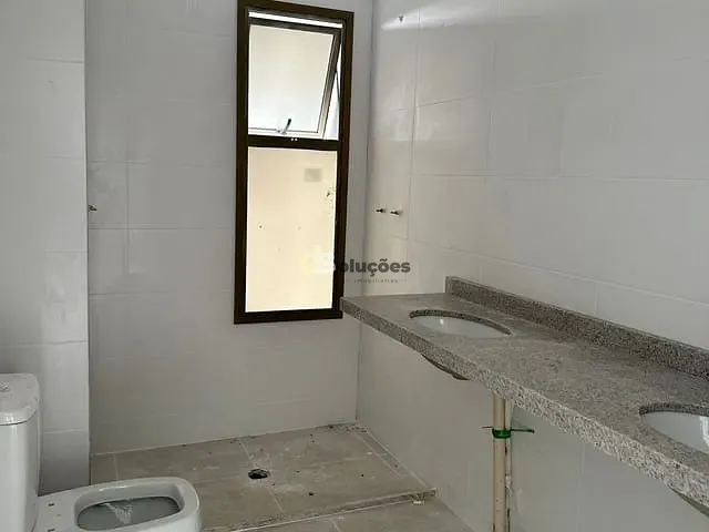 Apartamento com 192m² 3 quartos e 1 banheiro, à venda, no bairro Indianópolis em São Paulo