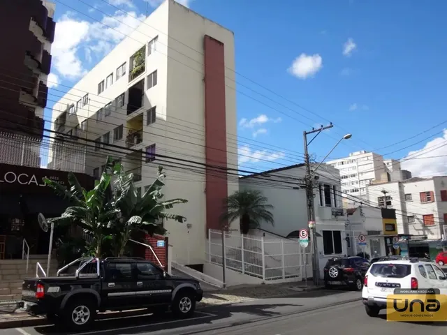 Apartamento 1 quarto e 1 banheiro, para alugar, no bairro CENTRO em Curitiba
