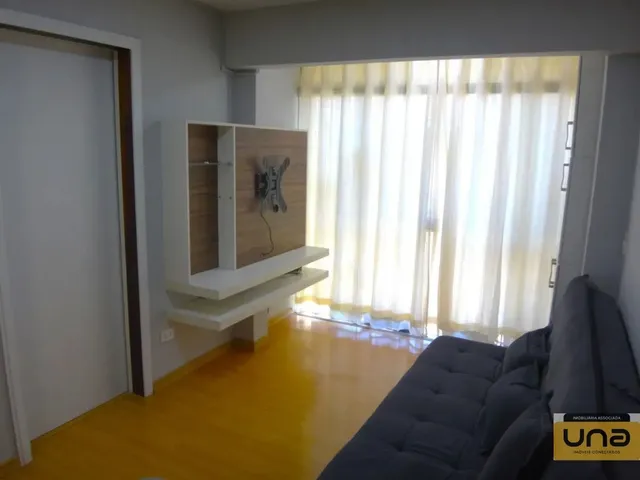 Apartamento 1 quarto e 1 banheiro, para alugar, no bairro CENTRO em Curitiba