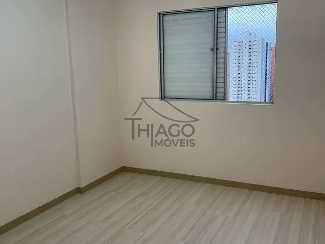Apartamento com 60m² 2 quartos e 1 banheiro, para alugar, no bairro Vila Gomes Cardim em São Paulo