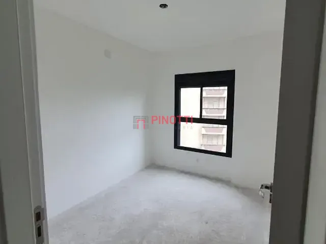 Apartamento 2 quartos e 2 banheiros, à venda, no bairro Jardim do Mar em São Bernardo do Campo