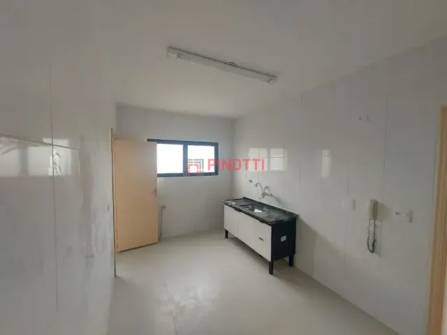 Apartamento 1 quarto e 1 banheiro, para alugar, no bairro Nova Petrópolis em São Bernardo do Campo