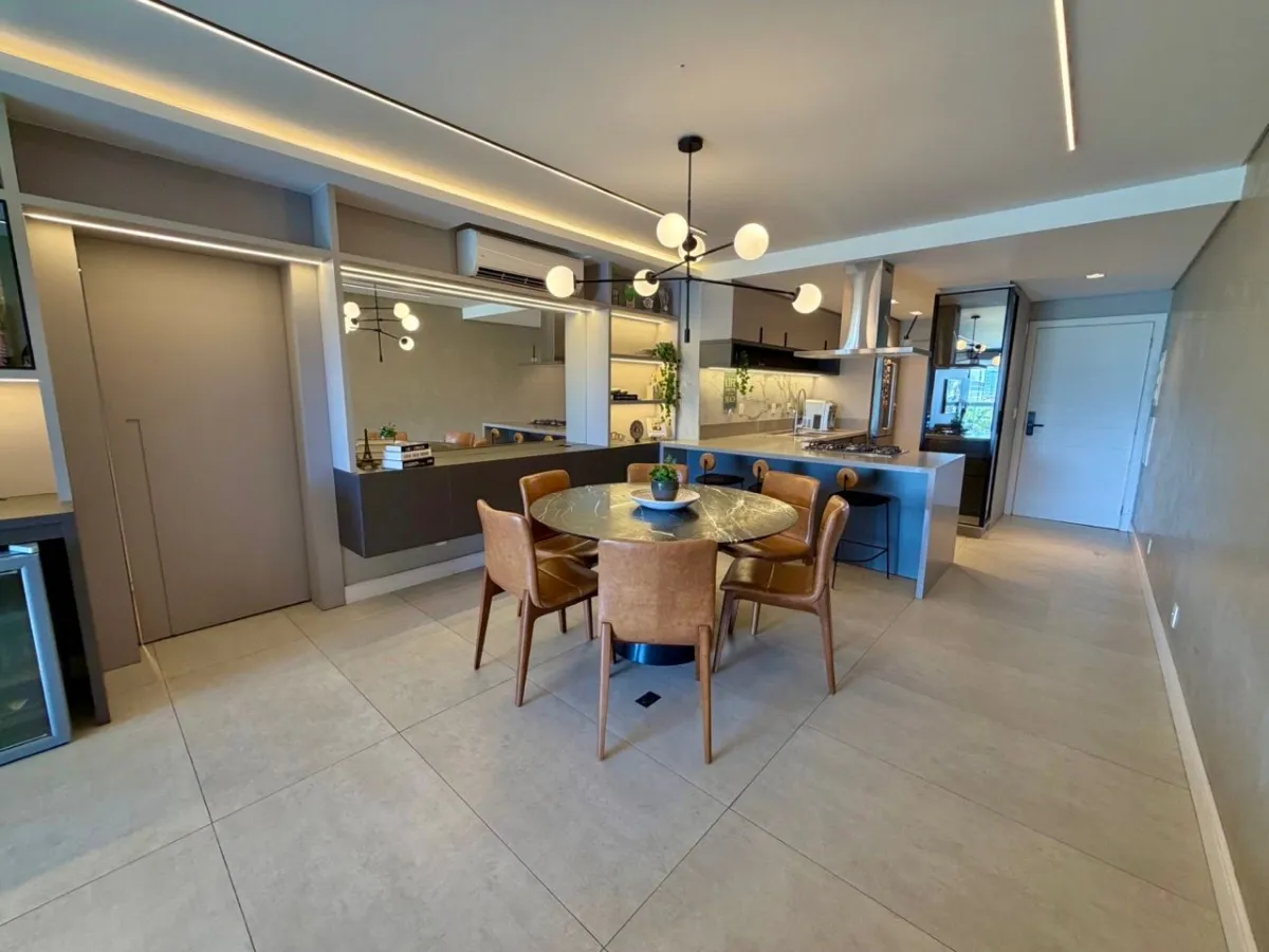 Apartamento para venda em Praia Brava de Itajaí com 3 quartos, sendo 3 suítes, 130m²