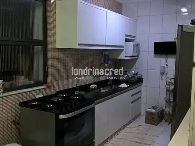Apartamento com 134m², à venda, no bairro Centro em Londrina