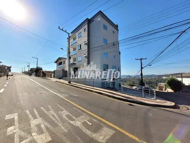 Apartamento com 75m² 2 quartos e 1 banheiro, para alugar, no bairro Nações em Concórdia