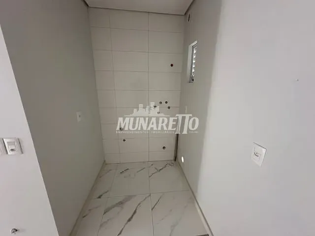 Apartamento com 75m² 2 quartos e 1 banheiro, para alugar, no bairro Nações em Concórdia