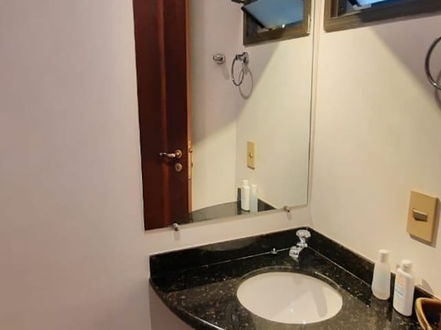 Foto do Apartamento - Apartamento a venda, 03 quartos (01 suíte), Sacada com churrasqueira, 128 m² útil, 02 Vagas, Centro, Londrina/PR. | ZBM NEGOCIOS IMOBILIARIOS