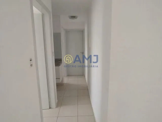 Apartamento 3 quartos e 2 banheiros, à venda, no bairro Vila Rosa em Goiânia