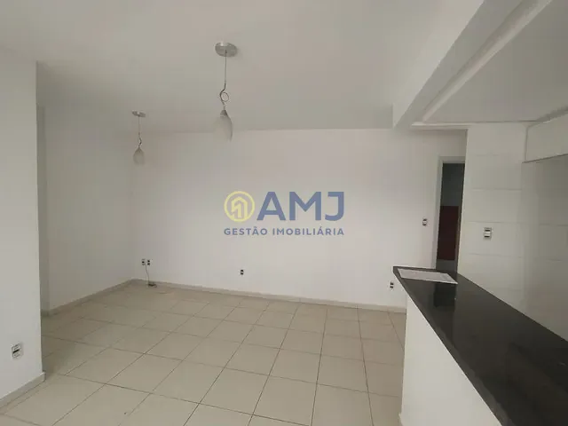 Apartamento 3 quartos e 2 banheiros, à venda, no bairro Vila Rosa em Goiânia