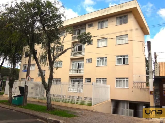 Apartamento 2 quartos e 1 banheiro, para alugar, no bairro SEMINARIO em Curitiba