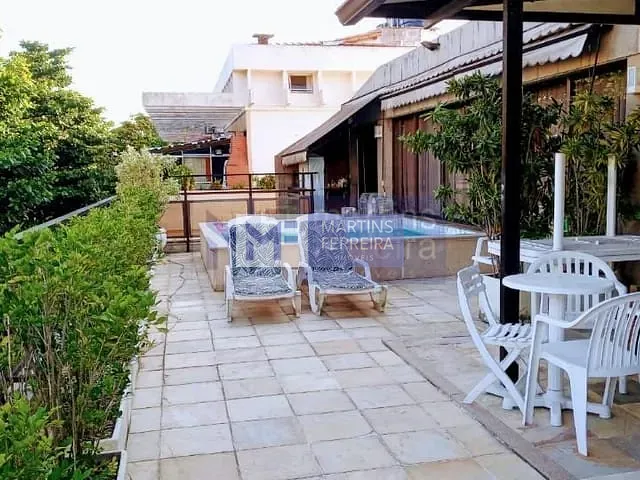 Cobertura / Penthouse com 350m² 4 quartos e 7 banheiros, à venda, no bairro Barra da Tijuca em RIO DE JANEIRO