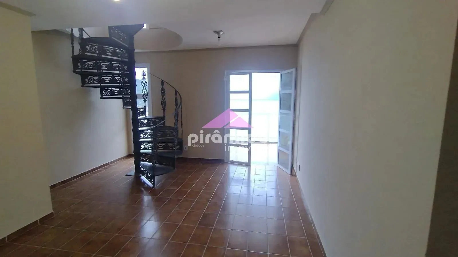 Apartamento, 3 quartos, 331 m² - Foto 1