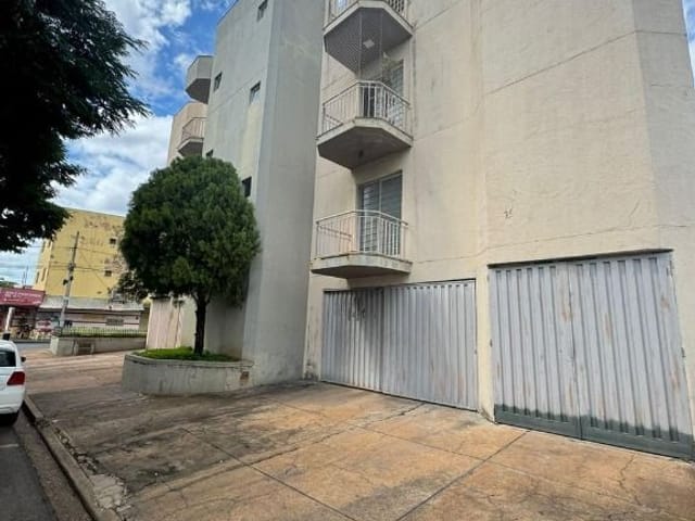 Foto do Apartamento - Apartamento com 3 dormitórios à venda, 88 m² por R$ 200.000,00 - Santa Marta - Uberaba/MG | ZUCATO IMOBILIARIA LTDA