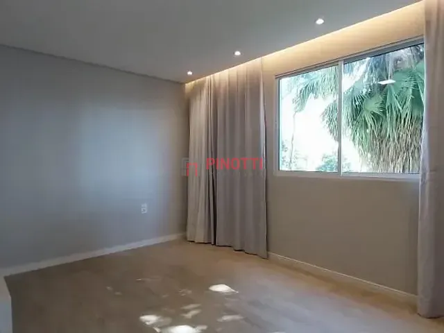 Apartamento 2 quartos e 1 banheiro, à venda, no bairro Alves Dias em São Bernardo do Campo