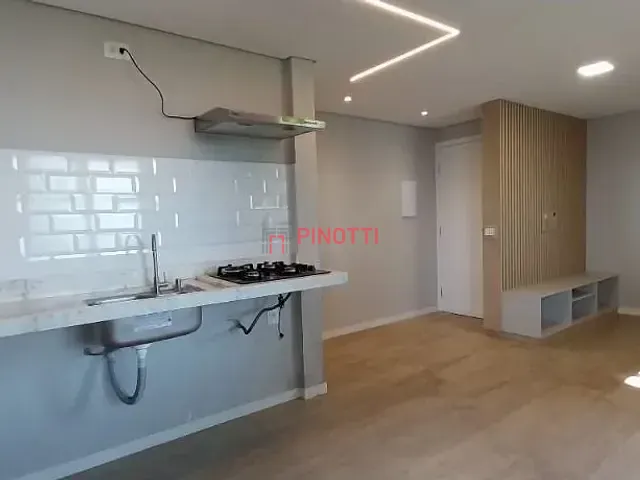 Apartamento 2 quartos e 1 banheiro, à venda, no bairro Alves Dias em São Bernardo do Campo