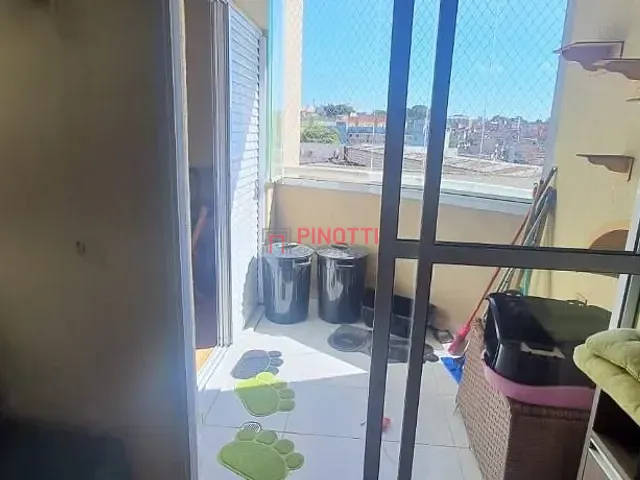 Apartamento 2 quartos e 1 banheiro, à venda, no bairro Jardim Olavo Bilac em São Bernardo do Campo
