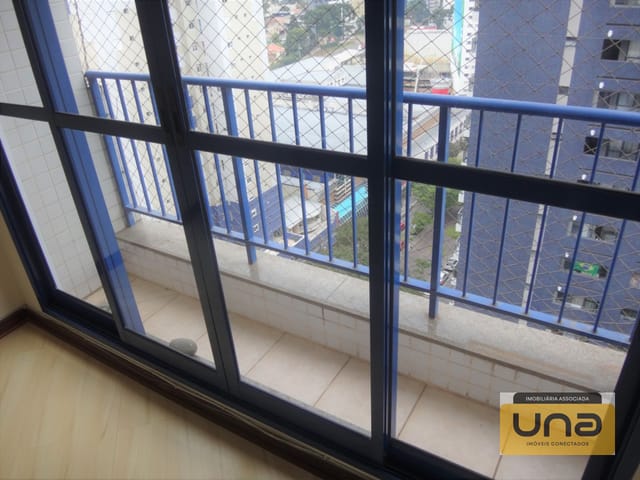 Apartamento 3 quartos e 2 banheiros, para alugar, no bairro BIGORRILHO em Curitiba