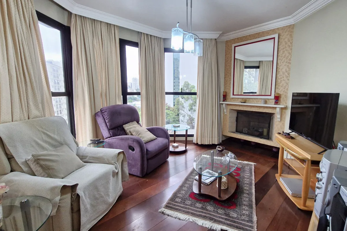 Apartamento para venda em Vila Andrade com 4 quartos, sendo 2 suítes, 219m²