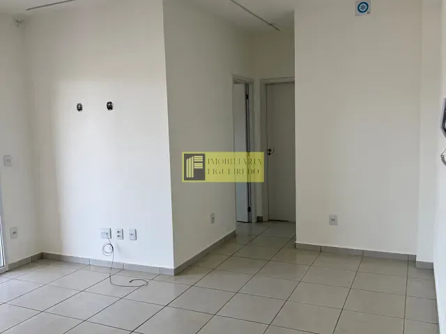Apartamento 2 quartos e 2 banheiros, para alugar, no bairro Vila Redentora em São José do Rio Preto