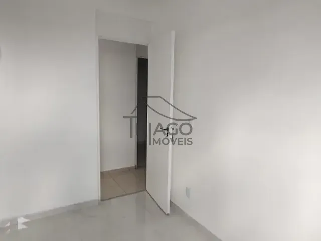 Apartamento com 67m² 3 quartos e 1 banheiro, para alugar, no bairro Vila Araguaia em São Paulo