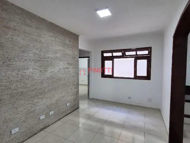 Apartamento 2 quartos e 2 banheiros, à venda, no bairro Alves Dias em São Bernardo do Campo
