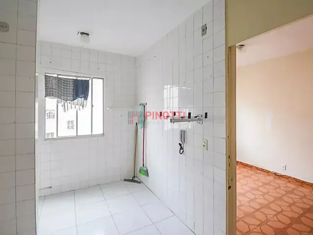 Apartamento 2 quartos e 1 banheiro, à venda, no bairro Jardim Irajá em São Bernardo do Campo