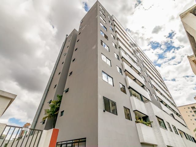 Apartamento 2 quartos e 2 banheiros, para alugar, no bairro Alto da Glória em Curitiba