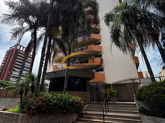 Apartamento com 565m² 4 quartos e 5 banheiros, à venda ou para alugar, no bairro Centro em Londrina