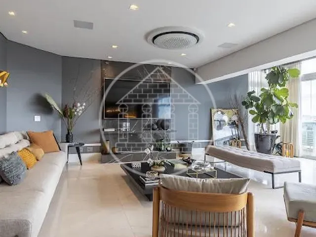 Apartamento com 225m² 2 quartos e 4 banheiros, à venda, no bairro Vila Nova Conceição em São Paulo