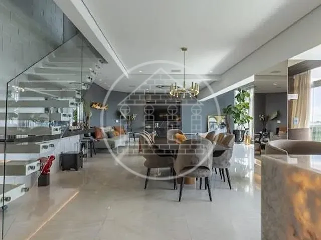 Apartamento com 225m² 2 quartos e 4 banheiros, à venda, no bairro Vila Nova Conceição em São Paulo