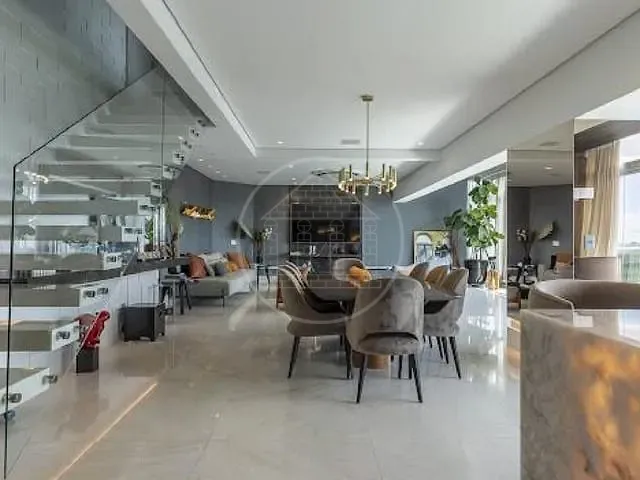 Apartamento com 225m² 2 quartos e 4 banheiros, à venda, no bairro Vila Nova Conceição em São Paulo