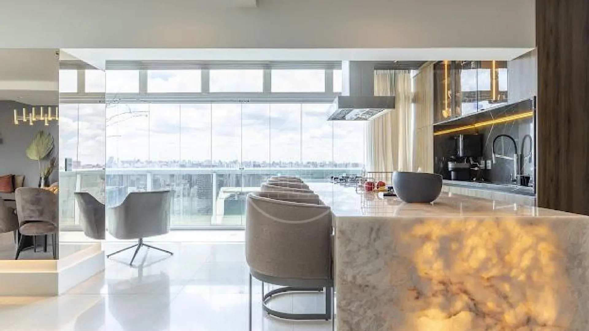 Apartamento, 2 quartos, 225 m² - Foto 2