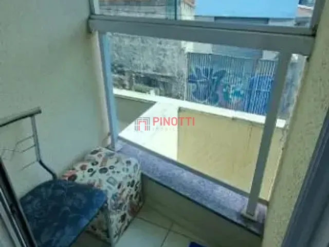 Apartamento 2 quartos e 1 banheiro, à venda, no bairro Vila Linda em Santo André