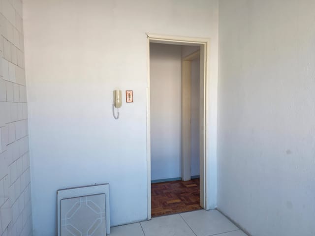 Apartamento com 57m² 2 quartos e 1 banheiro, à venda, no bairro Fragata em Pelotas