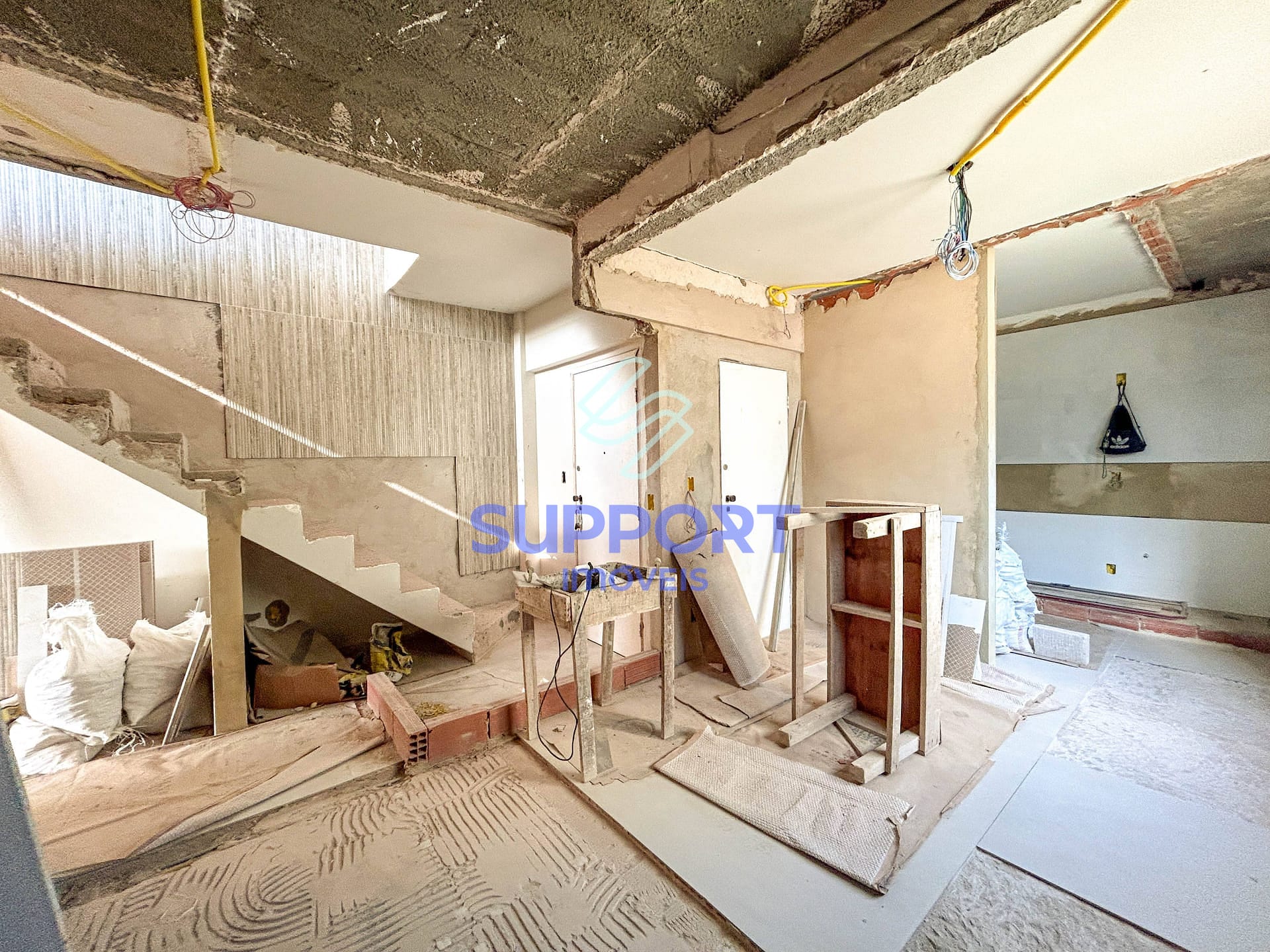 Cobertura à venda com 5 quartos, 150m² - Foto 7