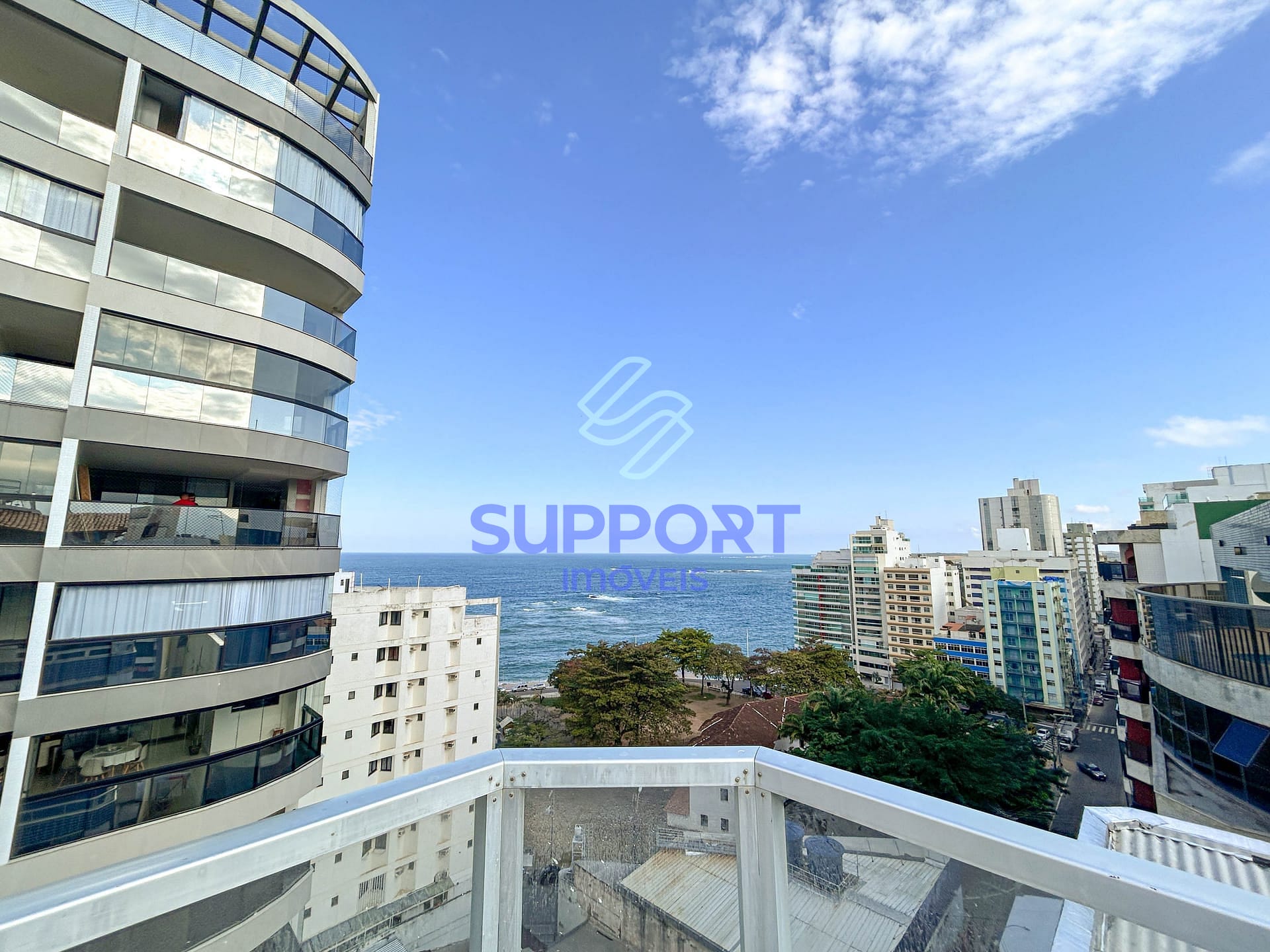 Cobertura à venda com 5 quartos, 150m² - Foto 2