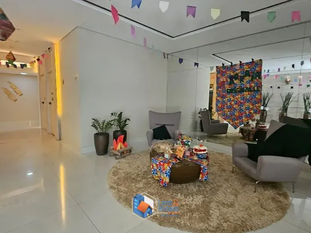 Apartamento com 3050m² 2 quartos e 3 banheiros, à venda, no bairro Ipiranga em São Paulo
