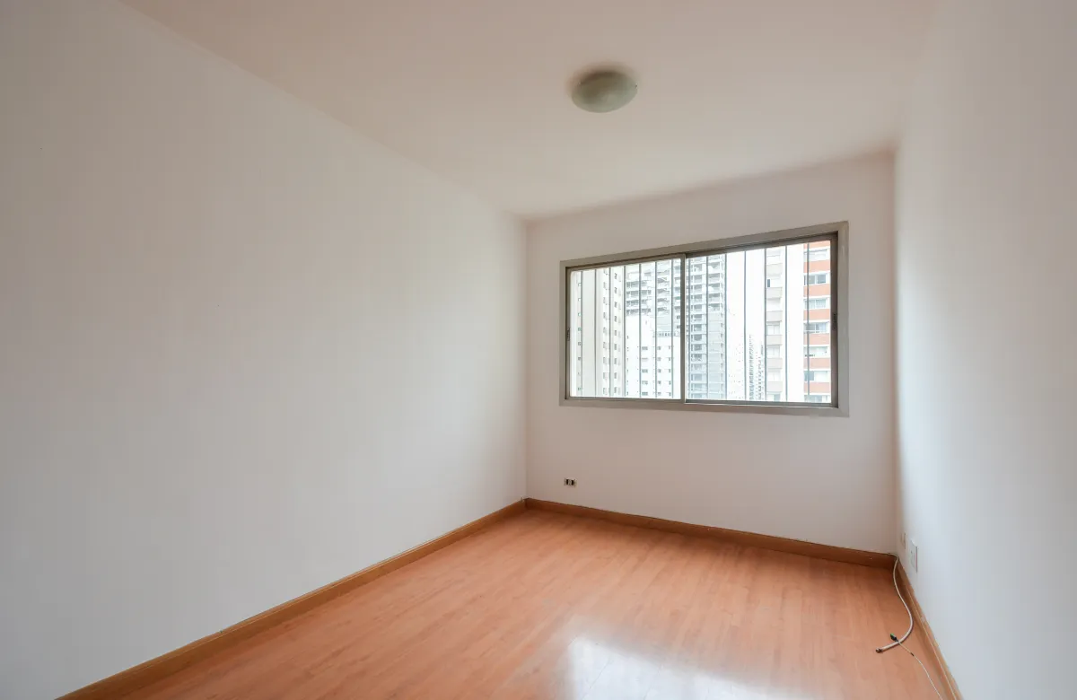 Apartamento para venda em Moema com 3 quartos, 82m²